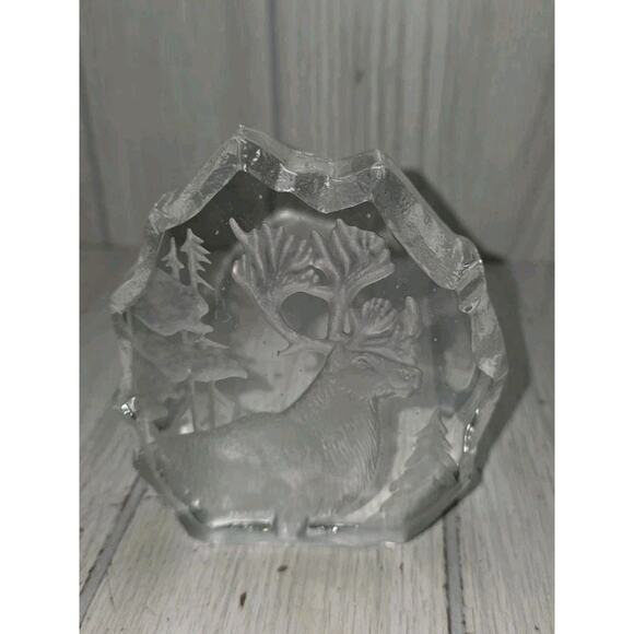 Vtg Handcrafted Lead Crystal Moose Caribou Paperweight Romania Winter Scene - Picture 3 of 14